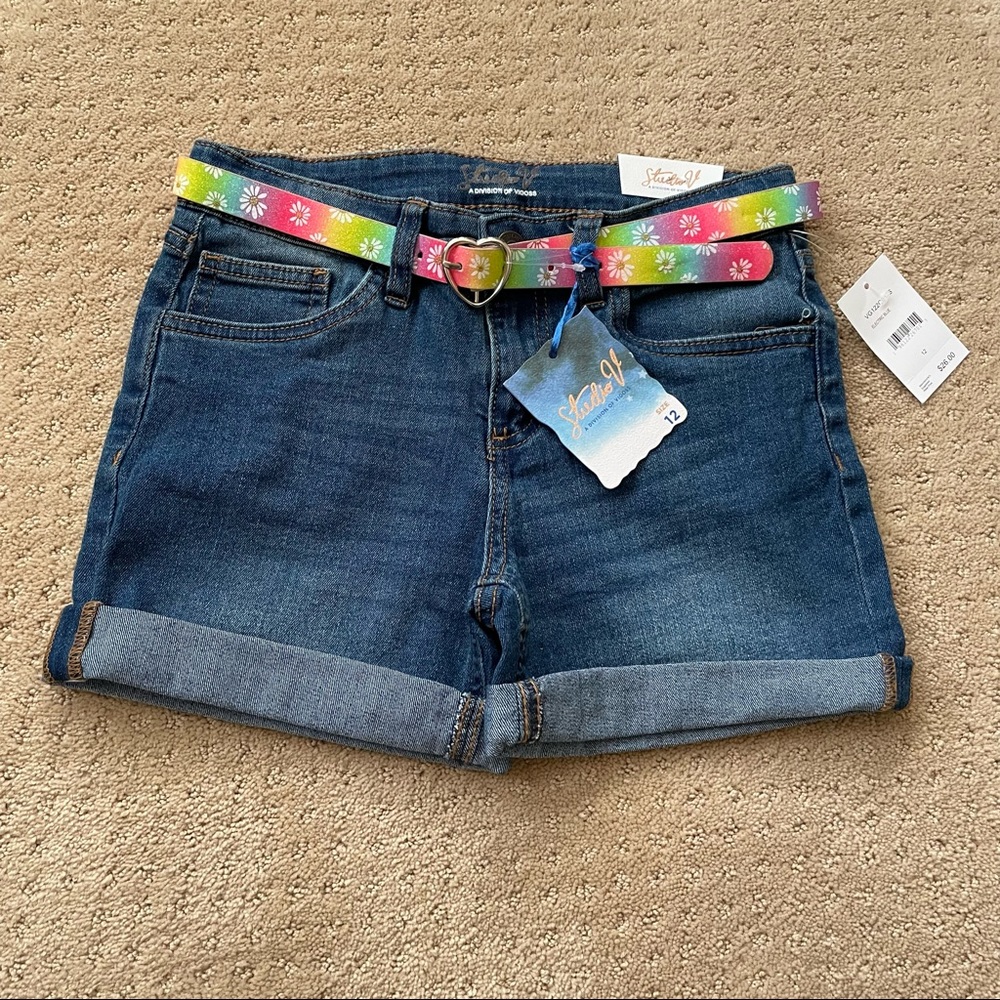 Studio V girls denim shorts with daisy belt